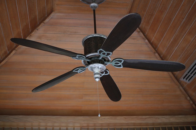Qué consume más un ventilador o el aire acondicionado Cual instalo en casa
