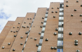 Qué función cumple el condensador de aire acondicionado